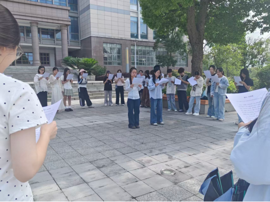 【悦读贵民 青葱品读 | 第四十四期】青春逐梦新征程，笃行不怠复兴路——贵州民族大学新媒体工作站开展主题读书会